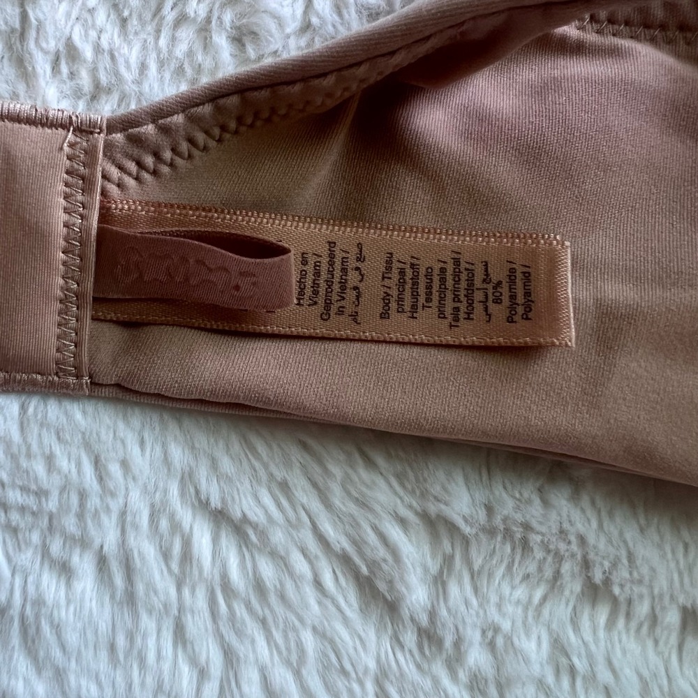 SKIMS Fits Everybody T-Shirt Bra Size 36DD Clay Nude Underwire Seamless PO23299 - Picture 7 of 9